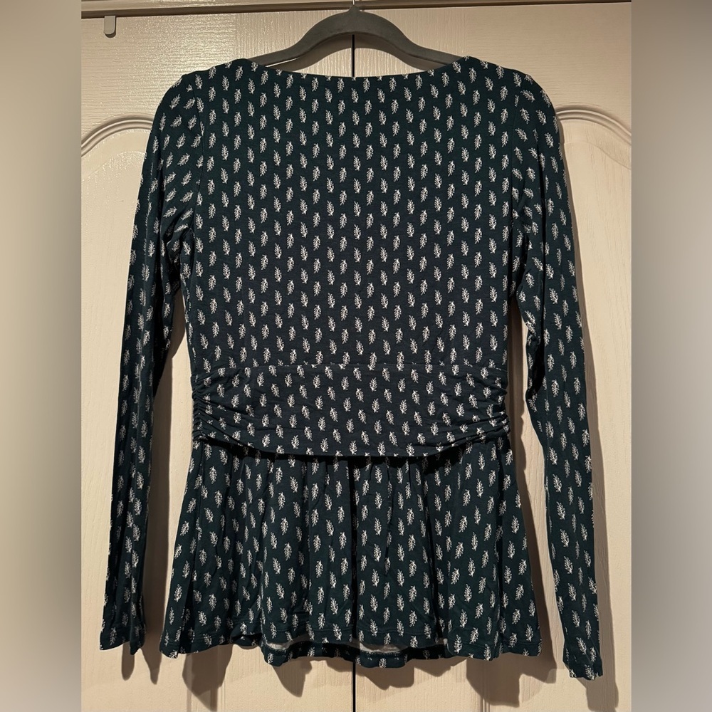Boden Forest Green with White Pattern Pemplum-Like Blouse - Size 8 - Picture 4 of 5